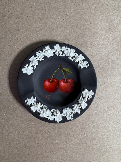 Live 06/22 Wedgwood small black and white dish with painted cherries original art