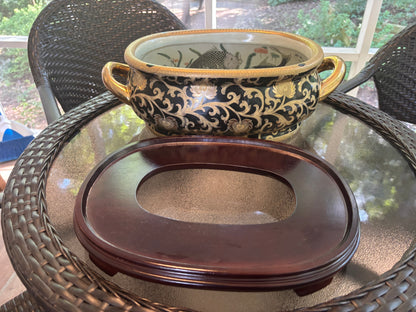 Stunning 18” Handpainted black and gold footbath  planter on stand!