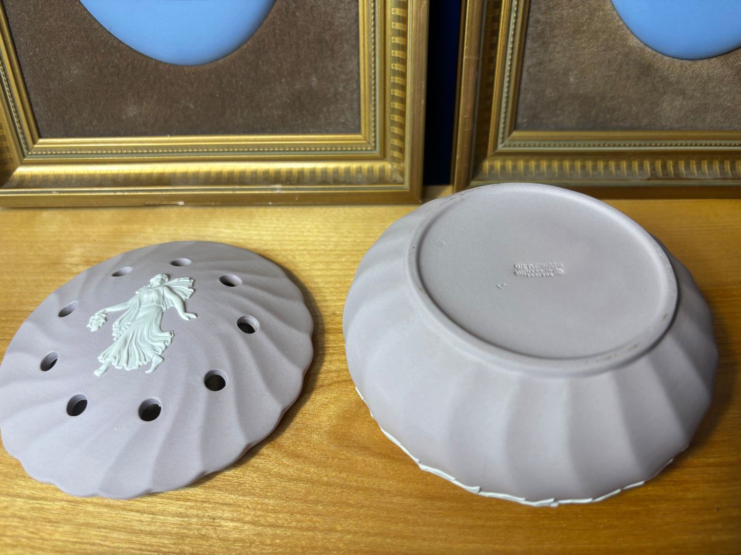 Wedgwood Jasperware lilac potpourri lidded dish!