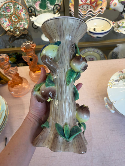 Lovely bird candleholder!