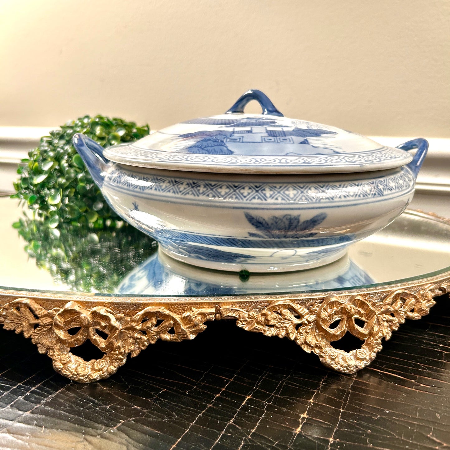 Vintage blue and white chinoiserie lidded dish