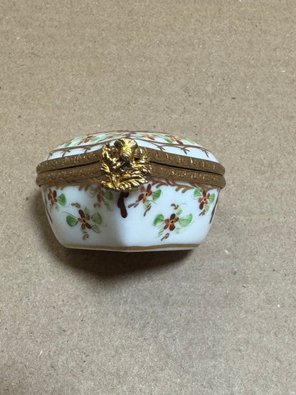 Authentic Limoges Hand-Painted Heart Trinket Box 🇫🇷 2x1”