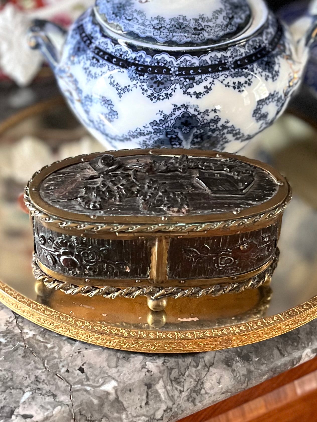 Live 08/25 Antique French Napoleon III Bronze & Carved Wood Miniature Jewelry Casket