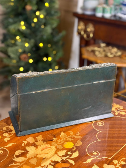 Antique William Comyns Green Leather Stationery Box with Sterling Silver Mounts | London 1901 | DA4609