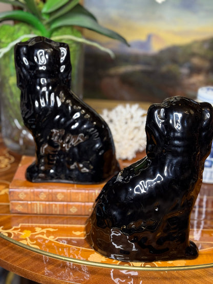 Antique 10” Tall English Black Staffordshire Mantle Dogs (c. 1890–1910) – Pair with Gilt Chain