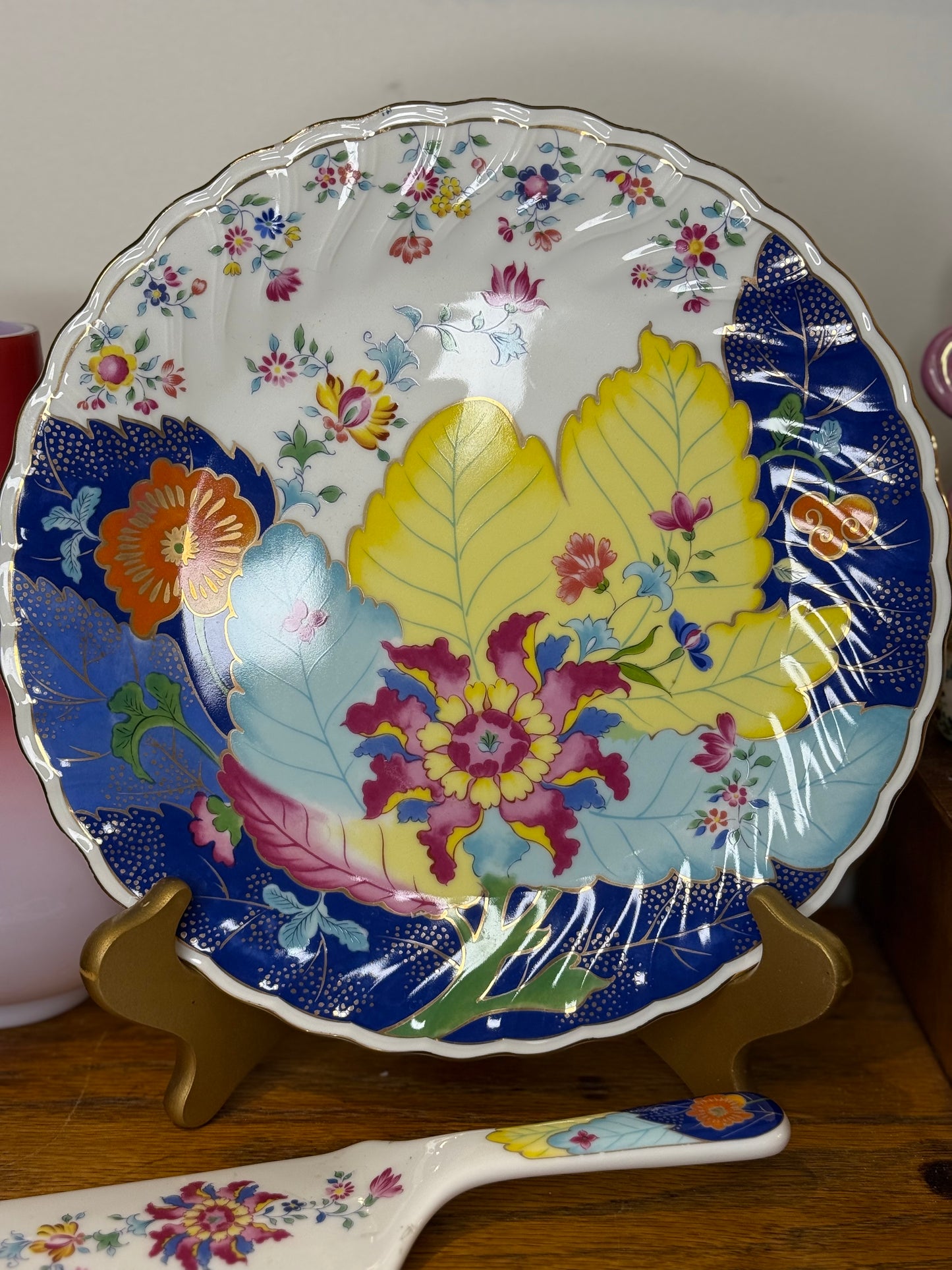 Smithsonian Tobacco Leaf Porcelain 10.5”D Plate & Server | Museum Collection Reproduction, Made in Japan