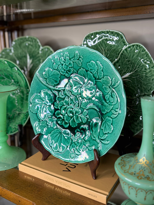 Antique Hope & Carter Burslem Green Majolica Plate, England, 9.25” D