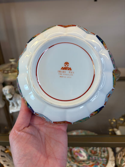 Beautiful Japanese Imari cake stand and matching bowl!