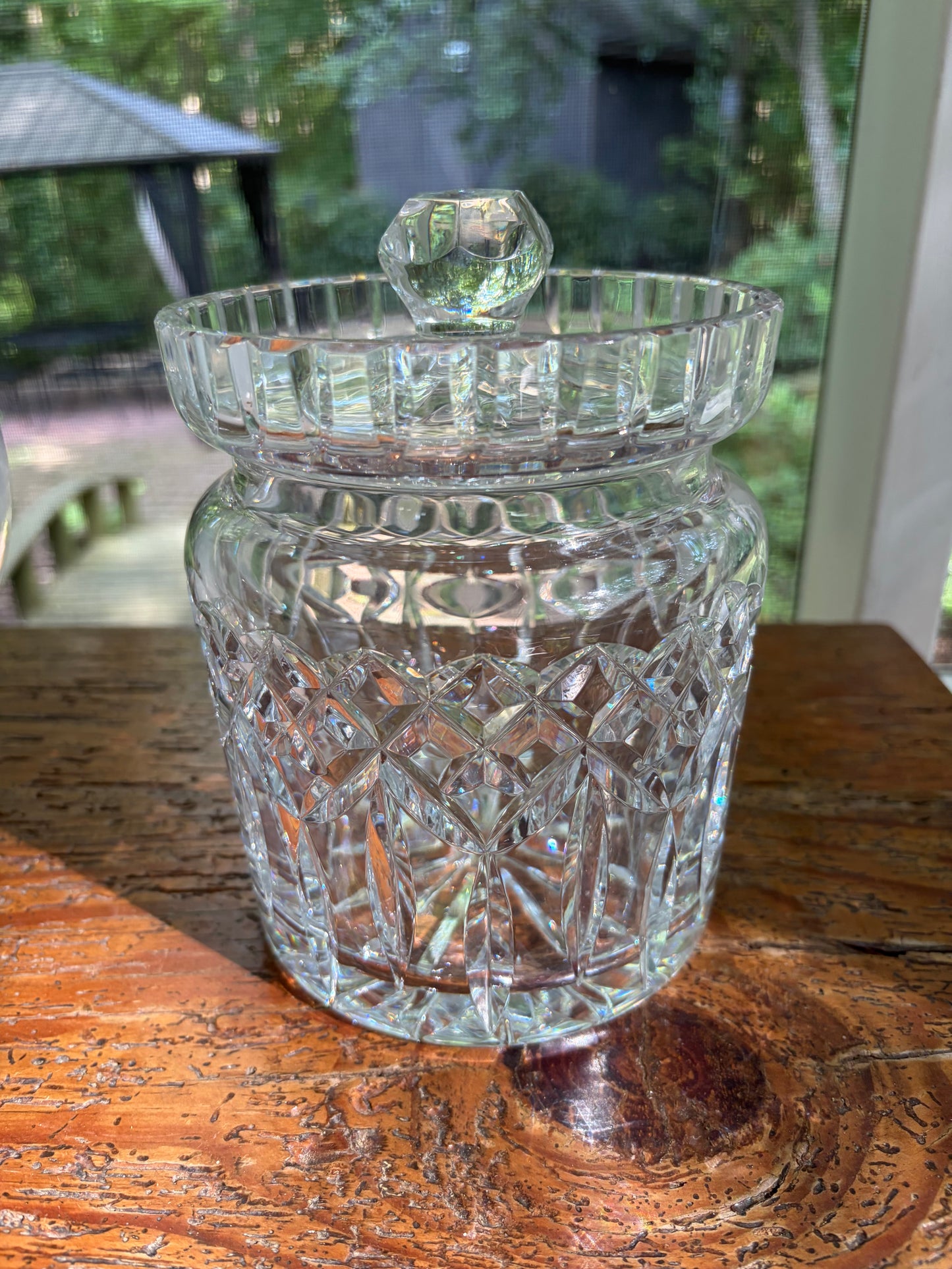 Stunning Waterford Lismore lidded biscuit jar!