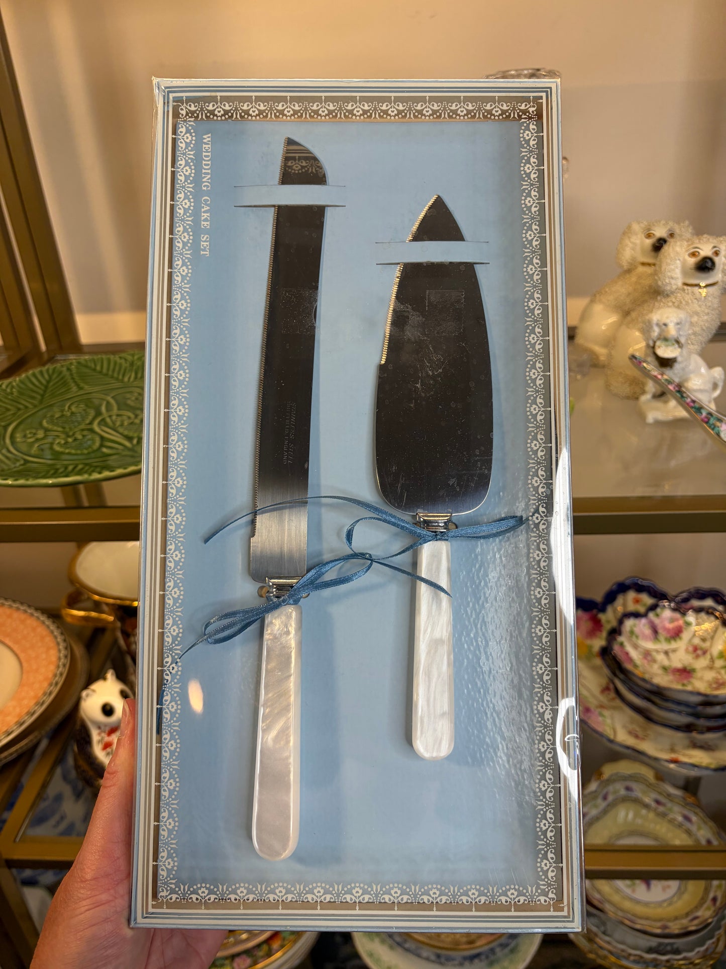 Lovely Sheffield England cutting knife and server!