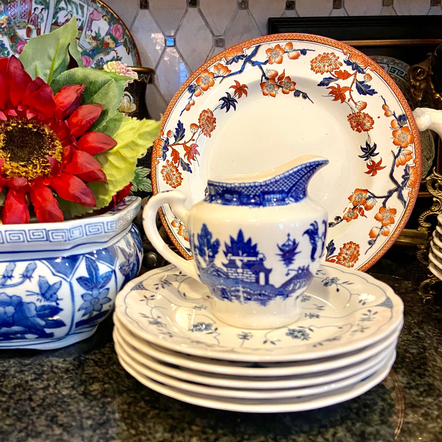 Vintage blue willow blue & white porcelain gravy boat 
or creamer