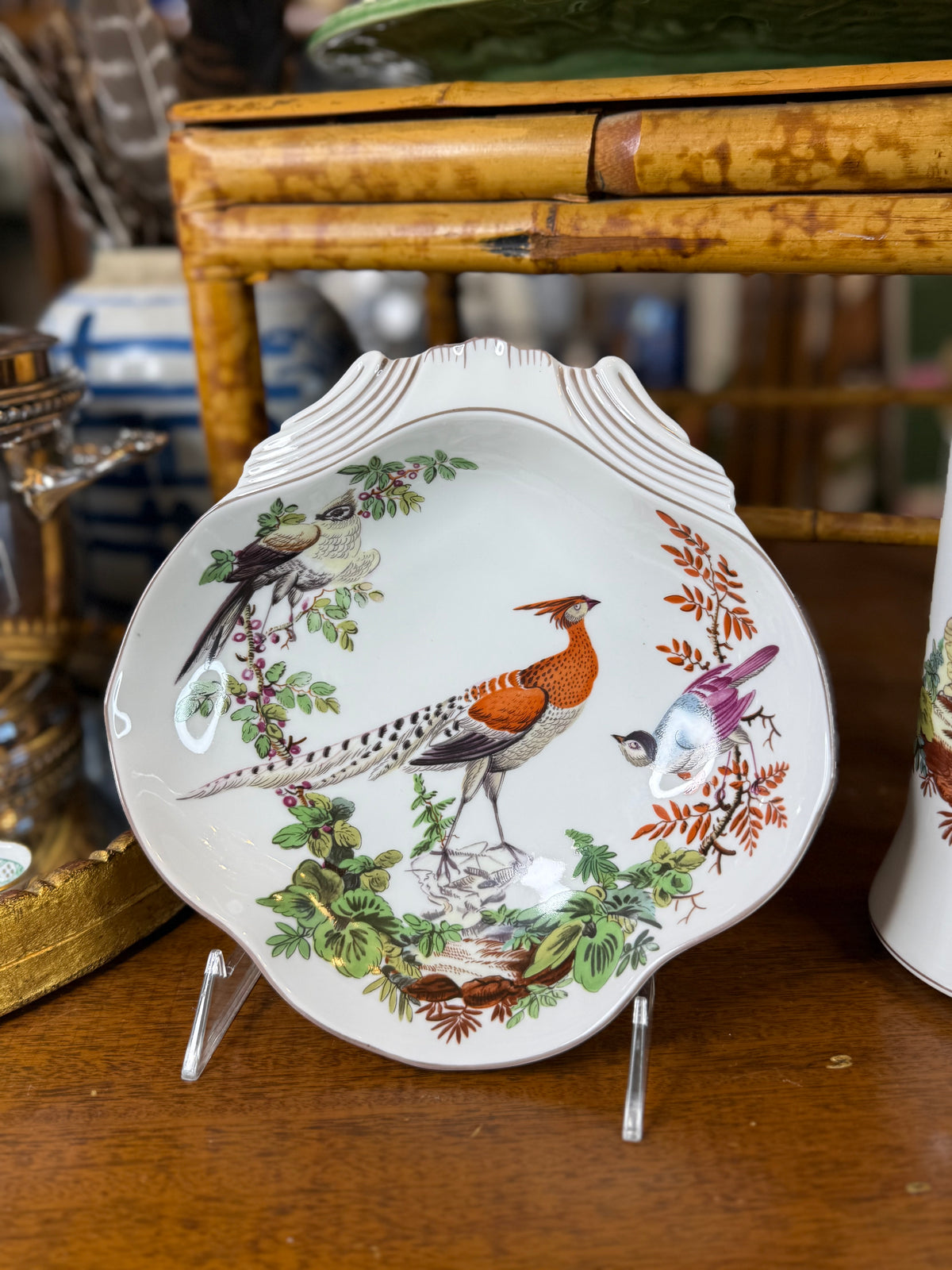 Mottahedeh Chelsea Bird Porcelain Vase & Shell Dish Set | Colonial Williamsburg | Vista Alegre Portugal | 11.25” Vase & 8.5” Dish