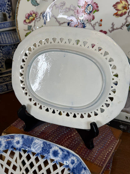 Antique Pearlware Blue & White Pierced Basket and Stand | c.1820 | Style DA4390