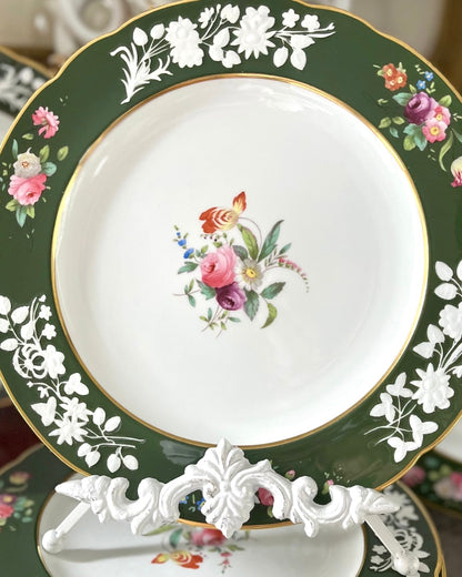🔥ON AUCTION🔥Exceptional Set of 12 Copeland Spode Green Ground & Raised Enamel Dinner Plates – Gilman Collamore NYC - Stamped Circa 1908-