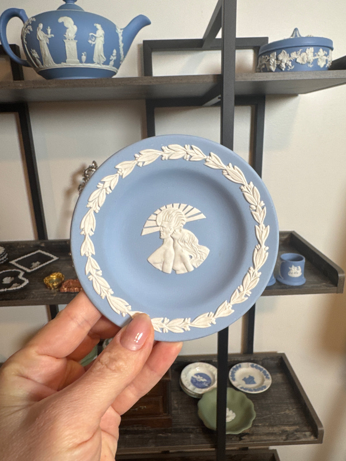 Wedgwood lavender white dish 4.5”