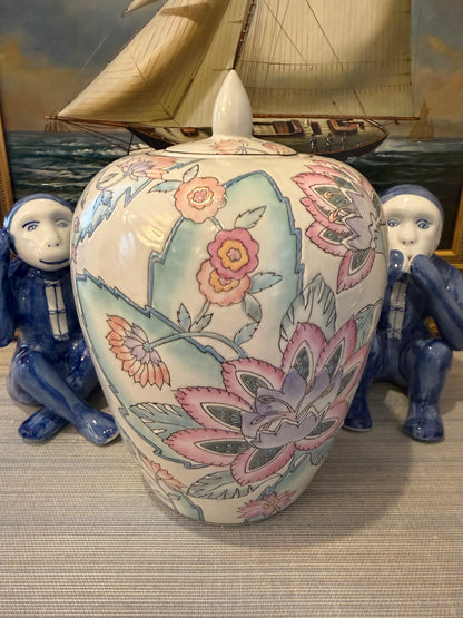 Vintage Chinoiserie Floral Lidded Melon Jar Vase