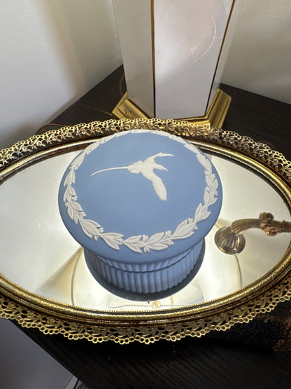 Wedgwood rare lavender light blue cupcake trinket box with long tail bird