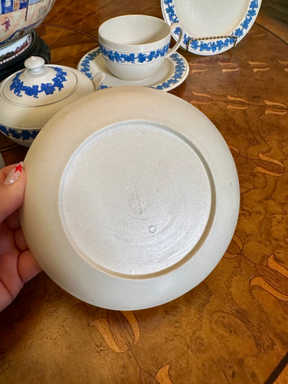 Antique Wedgwood Smear-Glazed Stoneware Shallow Bowl with Lavender Sprigged Grapes