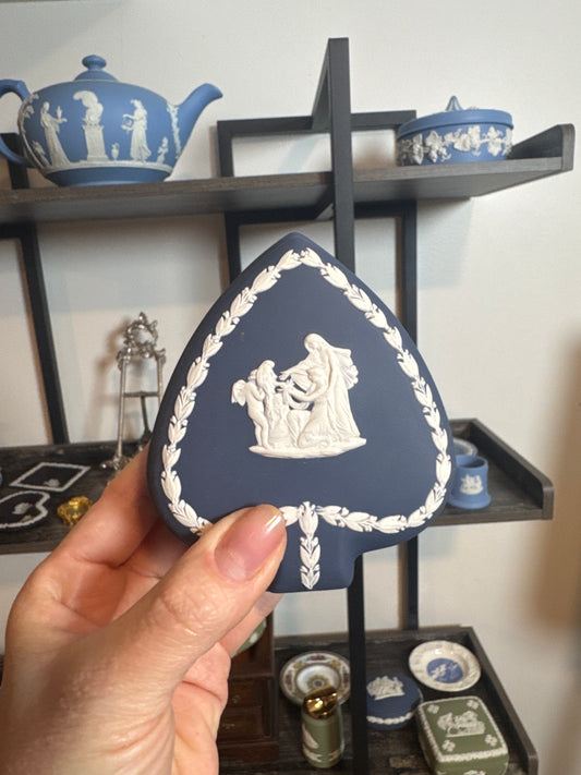 Wedgwood dark blue trinket box