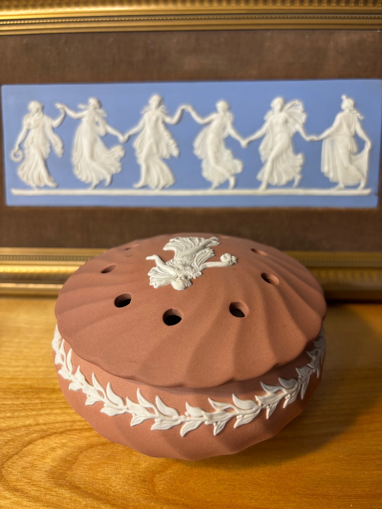 Wedgwood Jasperware terracotta potpourri lidded dish!