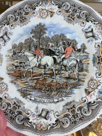 Churchill Herrings Hunt Brown Multicolor Transferware plate!