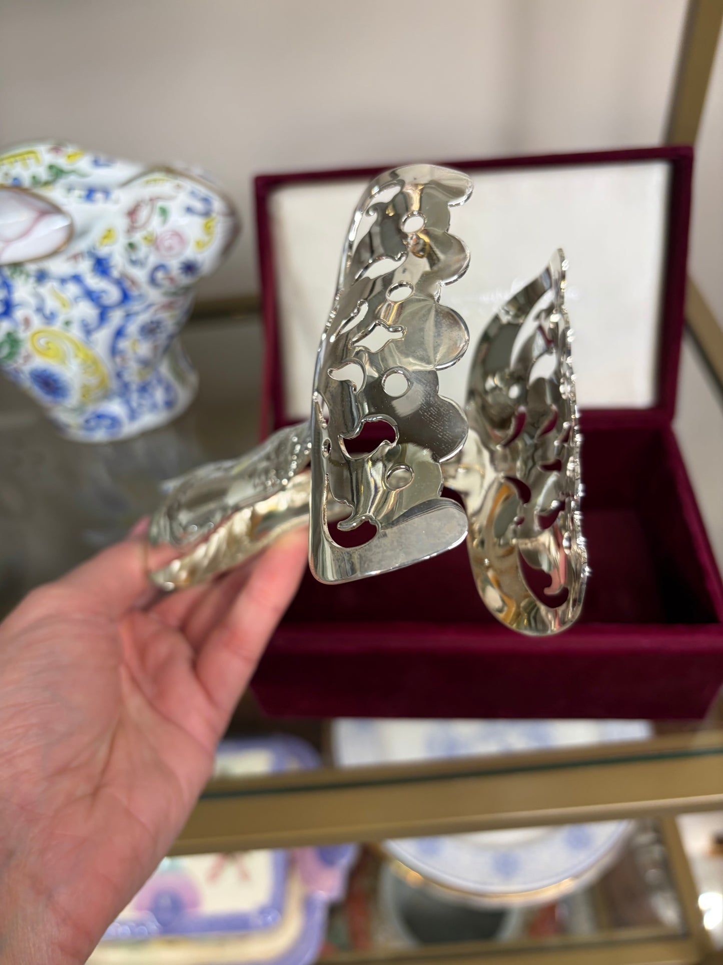 Lovely Godinger Reproduction Tiffany asparagus tongs!