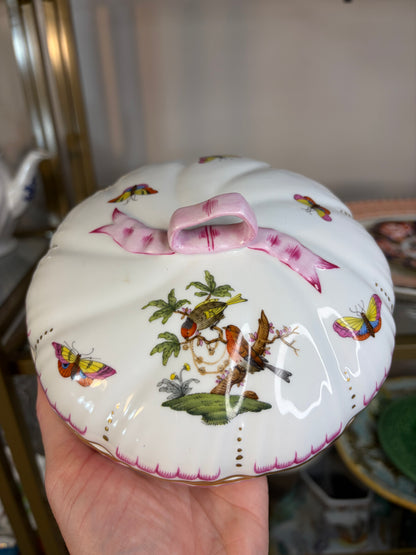 Gorgeous Herend Rothschild porcelain covered bonbon dish featuring hand-painted bird and butterfly motifs with a pink ribbon finial!