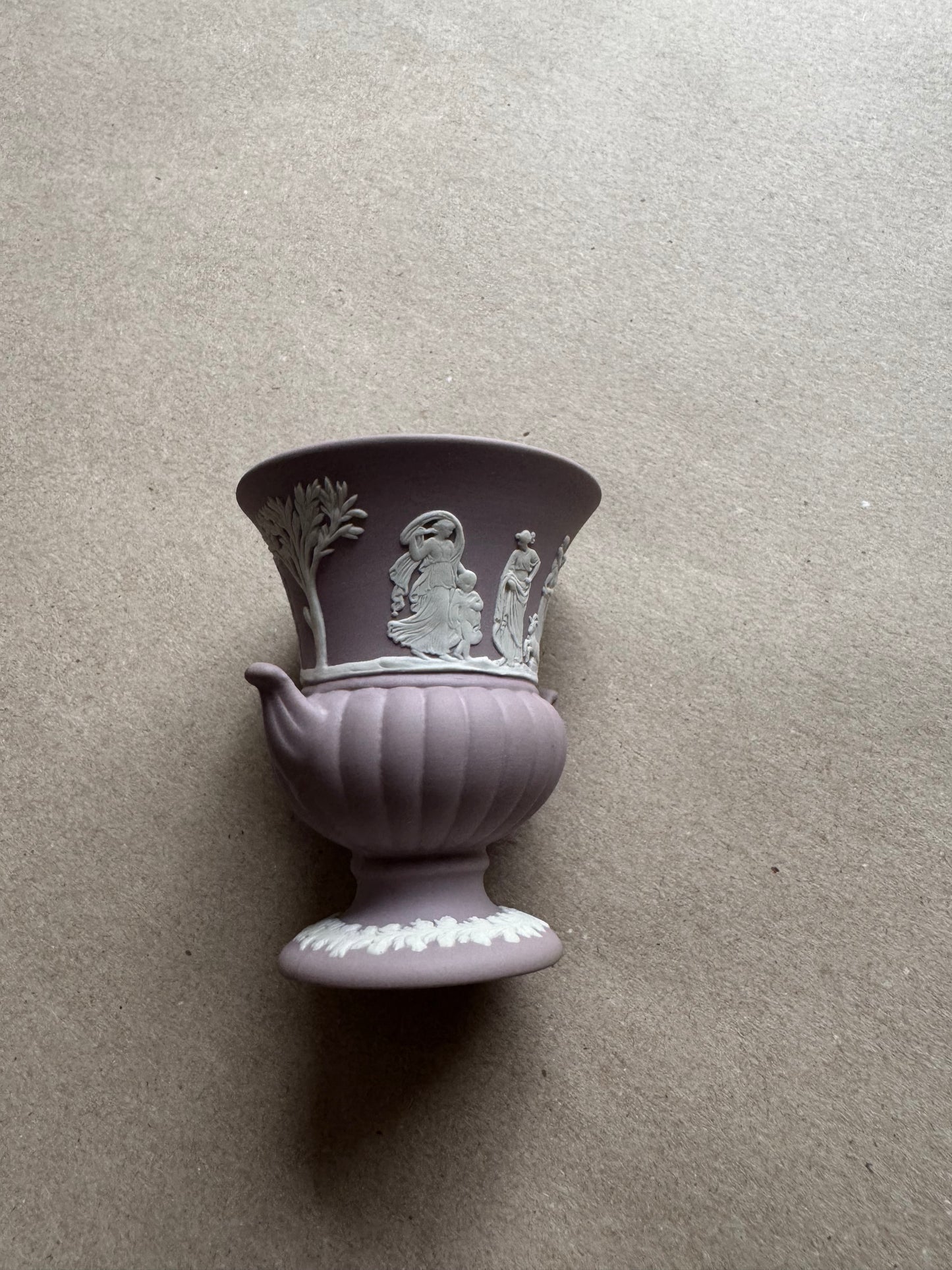 Lilac Wedgewood small vase with handles 3.5 tall 3 diameter