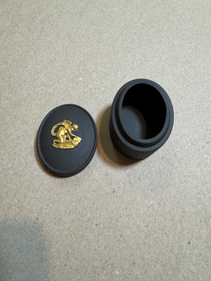 Black bassalt and gold Wedgewood lidded ting box