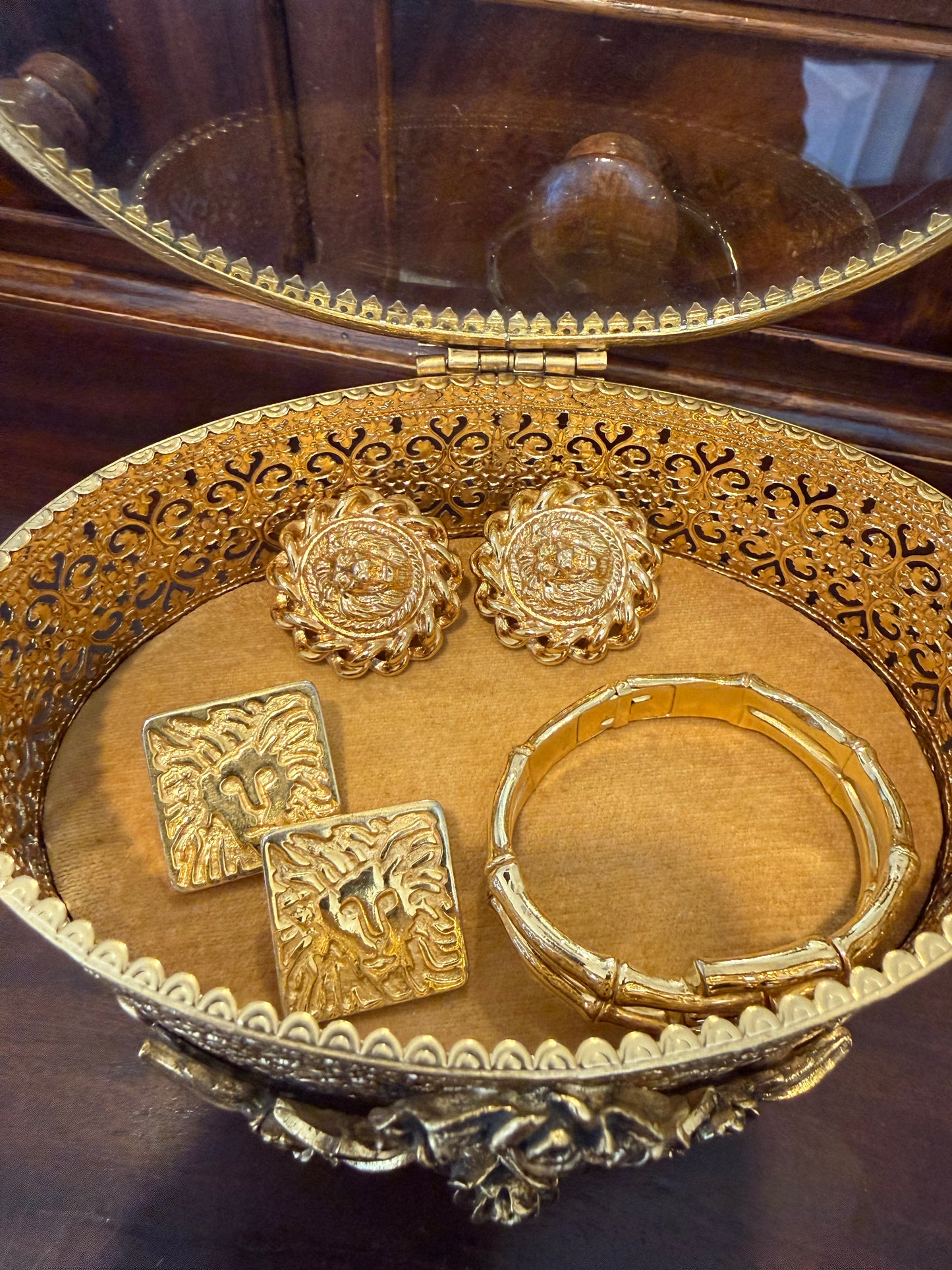 Vintage Crown Trifari 6.5” Gold Plated Bamboo Hinged Bangle Bracelet