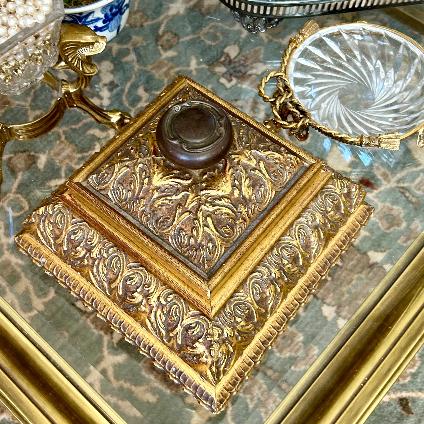 Beautiful baroque gold frame 10 x 10 large lidded box