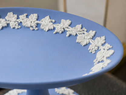 Wedgwood vintage jasper ware stand lavender blue and white
