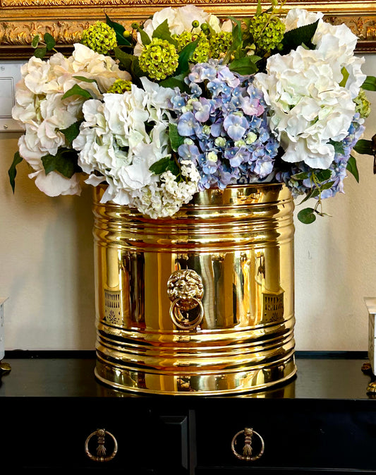 Regal Hollywood regency style shiny vintage lion head brass planter centerpiece