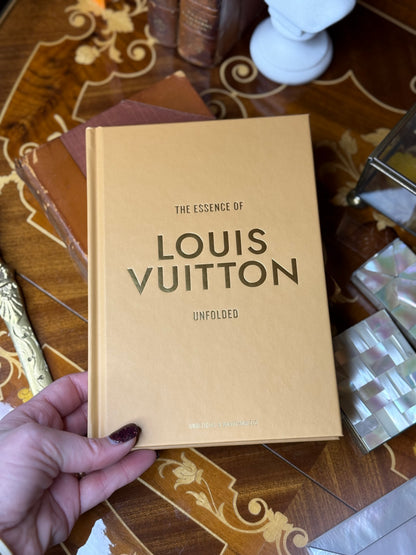 Essence of Louis Vuitton by Kelly  Reising: Hardcover; 144 pages Book / English