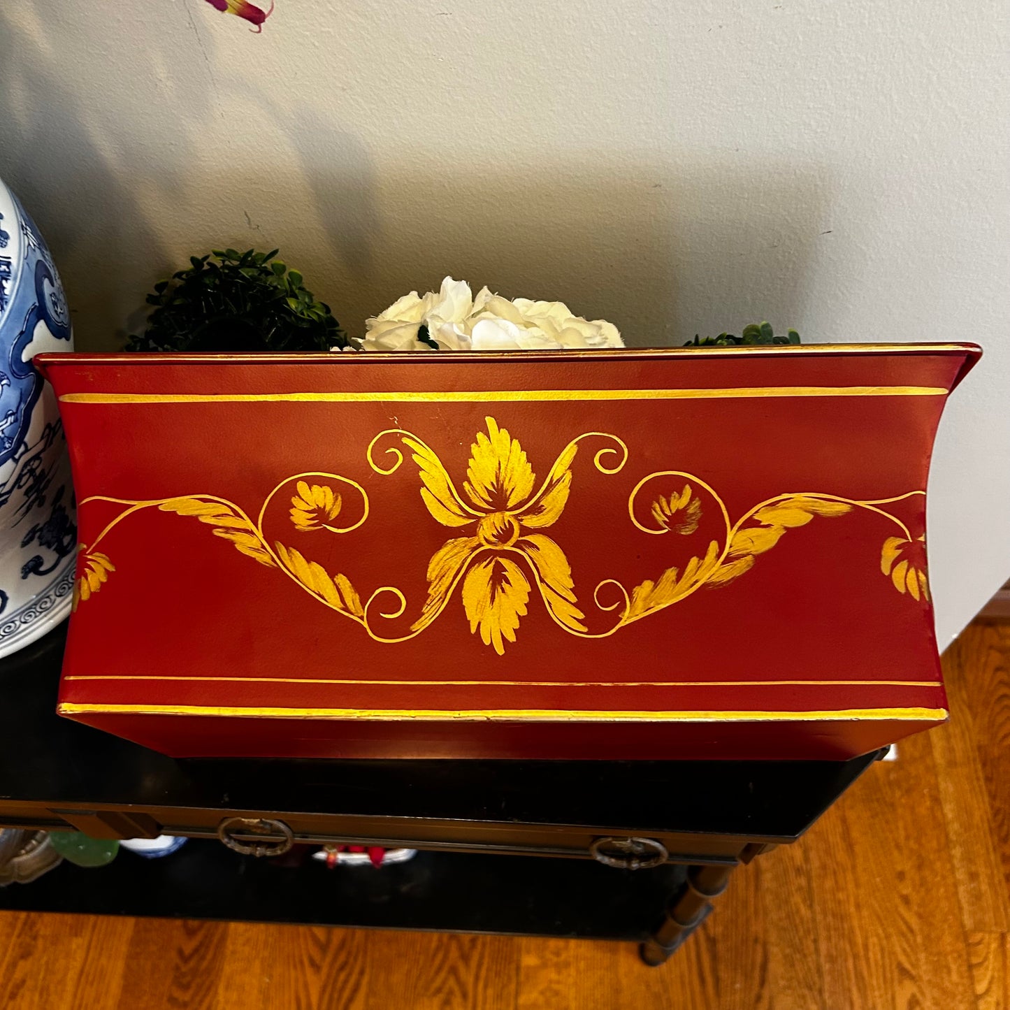 Festive Vintage Red double Lion Head handle tole Planter centerpiece