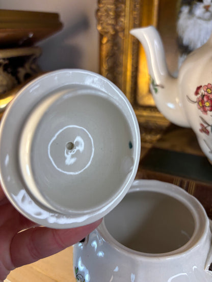 Stunning Copeland Spode Gainsborough Marlborough floral sugar and creamer set! As is! Teapot sold separately!