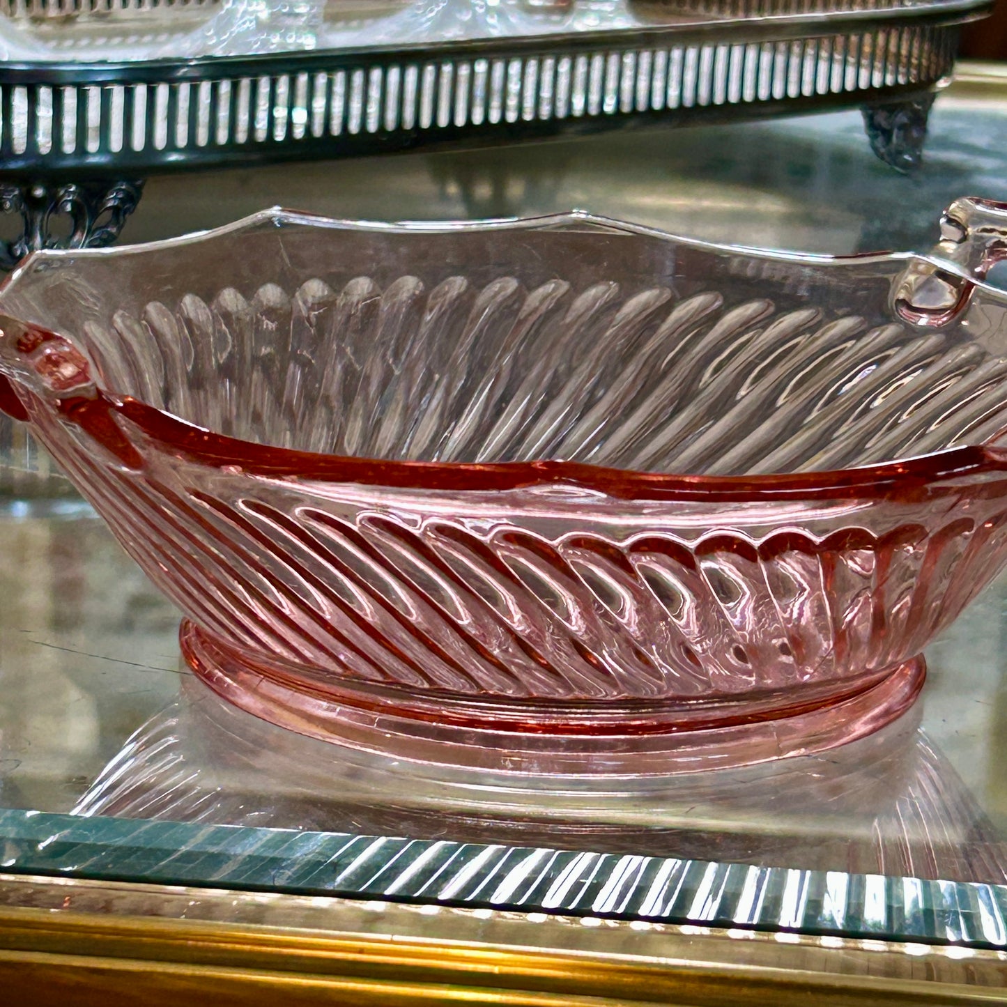 Beautiful pink glass vintage bowl centerpiece