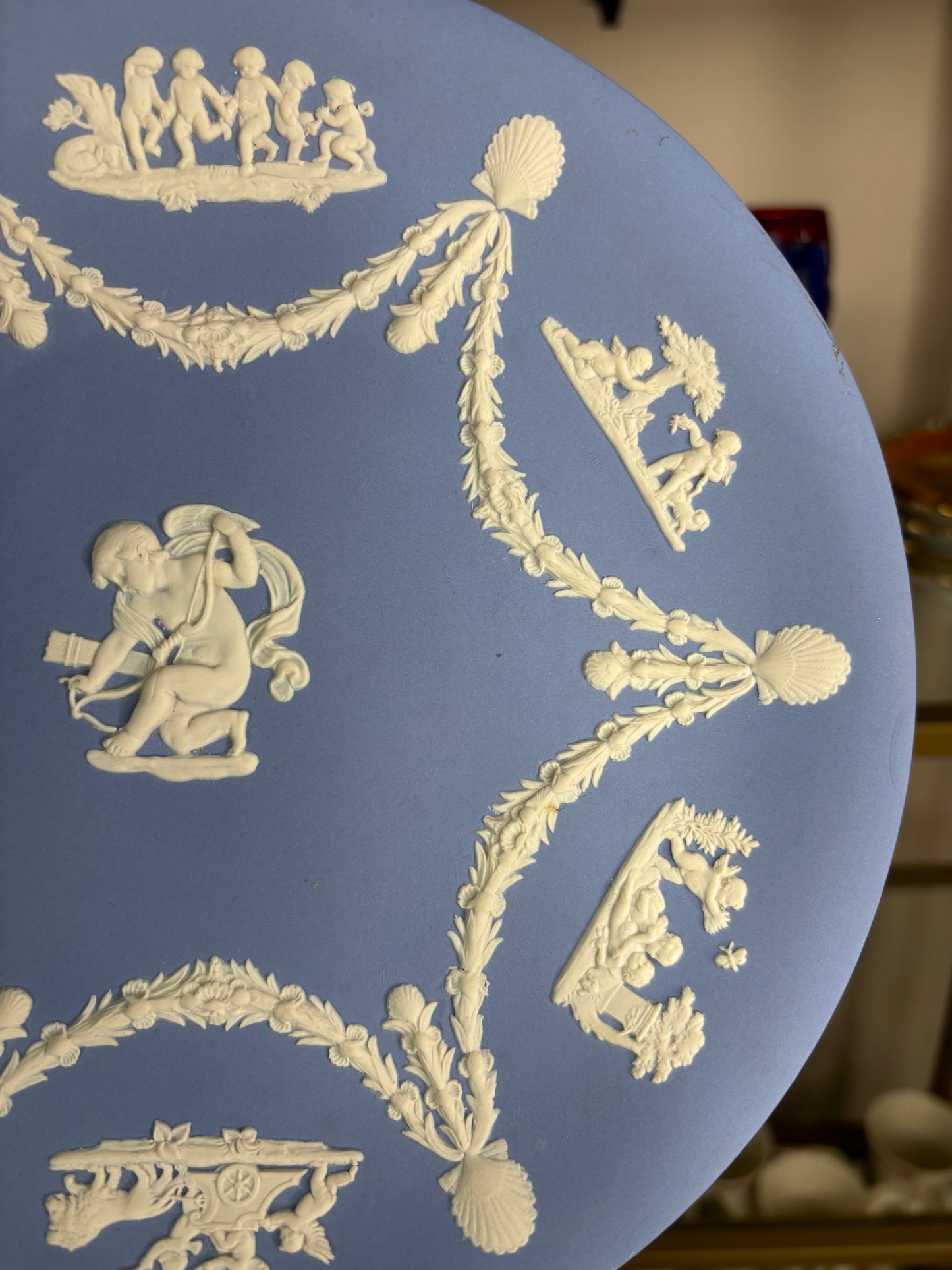 Wedgwood Jasperware Cherub decorative plate with swag designs and shells!