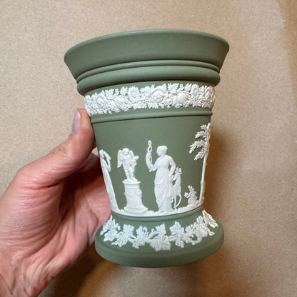 Live 06/15 Sage green Wedgwood 5” vase