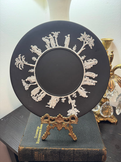 Rare Wedgwood black bassalt white large decorative plate