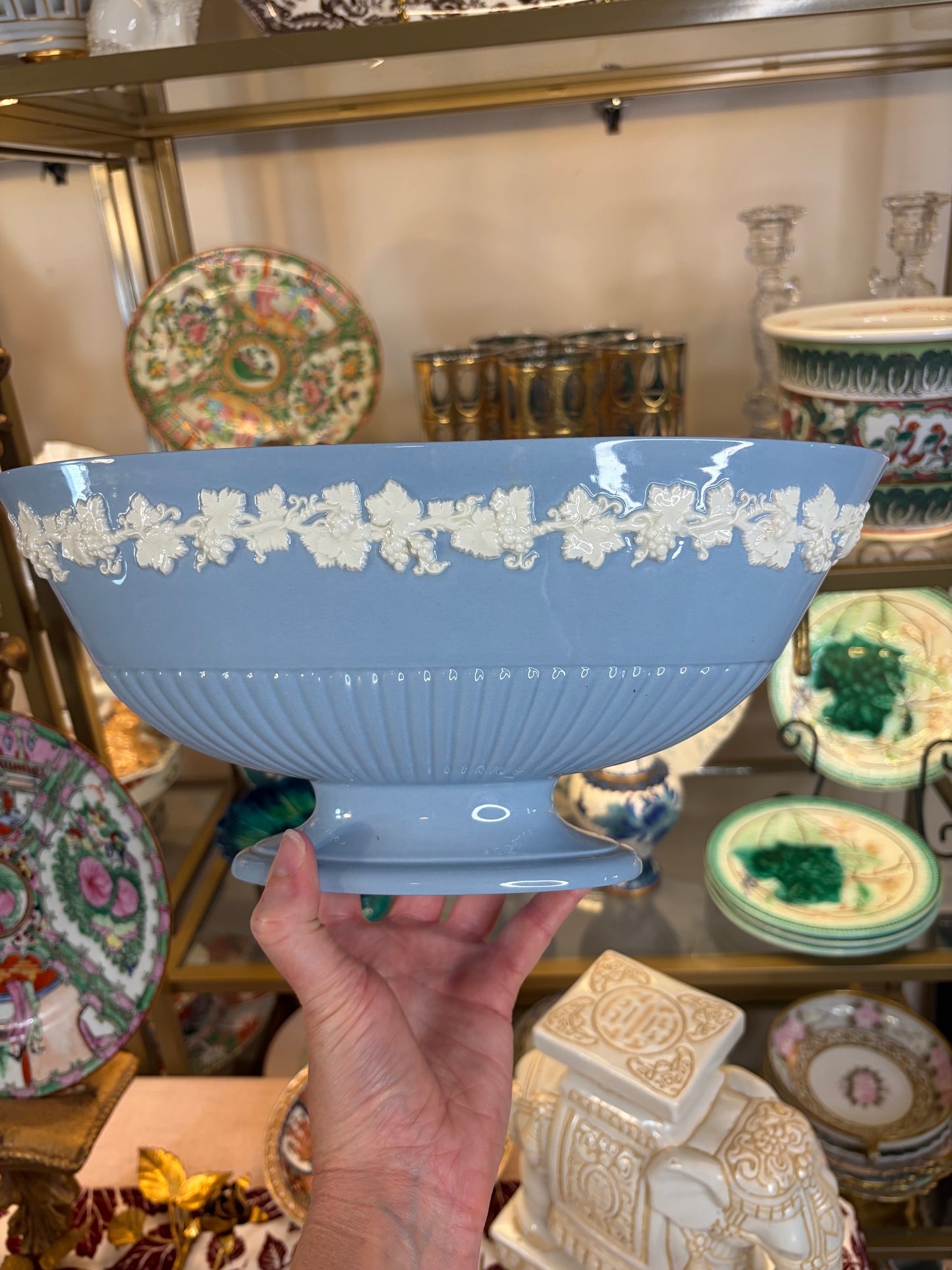 Gorgeous Wedgwood Queen’s ware oval centerpiece bowl!