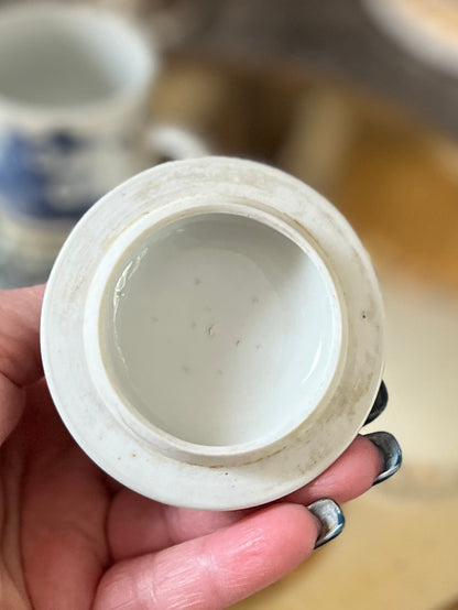 Antique Chinese Blue And White Syllabub / Crème Pot with Lid | Historic Staple Repair