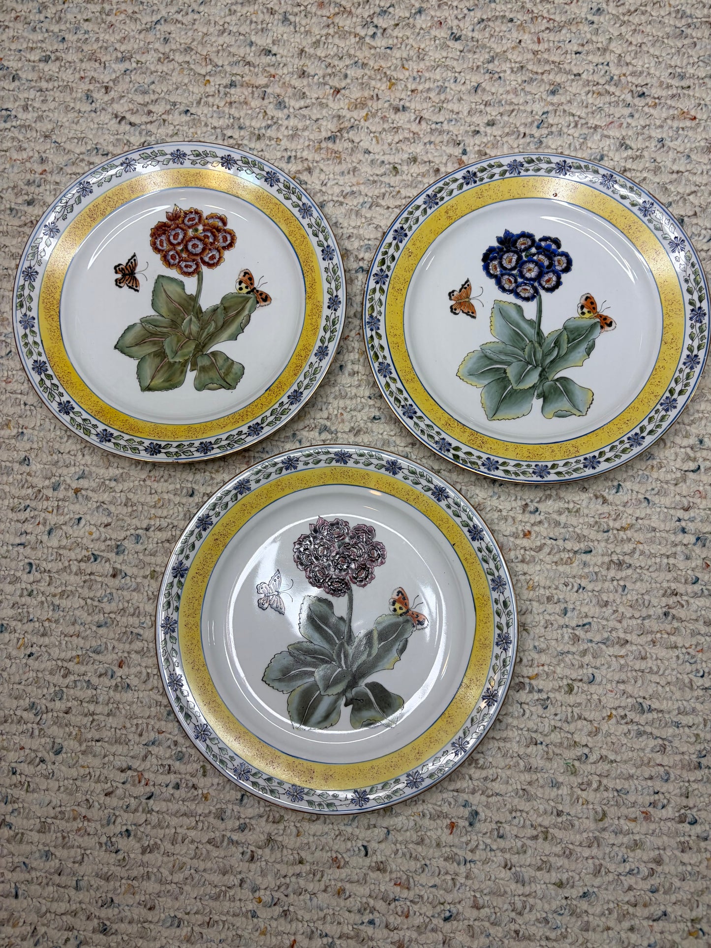 Beautiful butterflies and florals set of decorative plates! Instant plate wall!