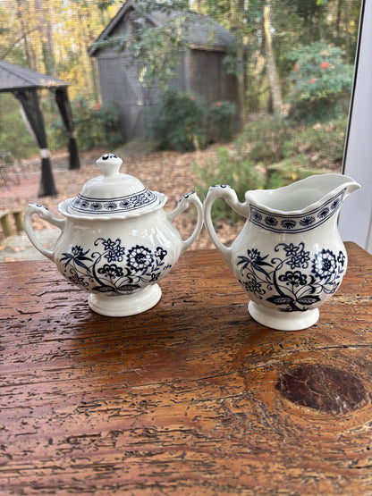 Blue Nordic by J & G Meakin creamer and sugar set!