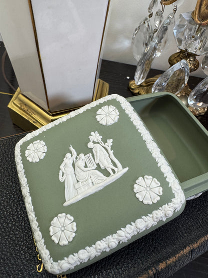 Wedgwood sage green and white square box