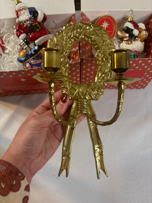 Vintage brass laurel wreath candleholder with bow!