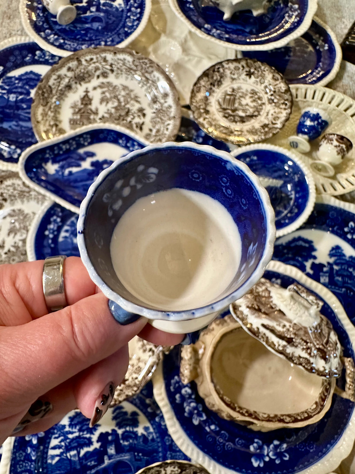 Early 20th Century Copeland Spode Tower Blue Single Pedestal Egg Cup