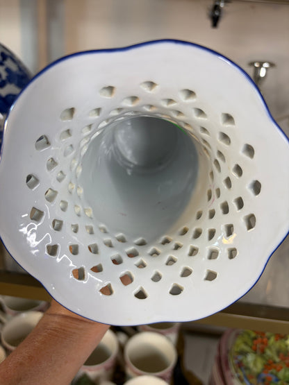 Lovely reticulated blue and white floral bowl and vase set!