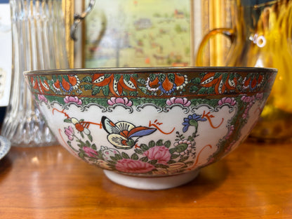 Vintage Rose Medallion 10” bowl!