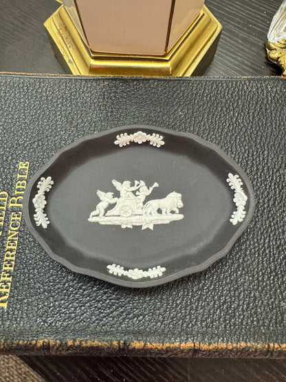 Reserved Wedgwood black bassalt and white dish